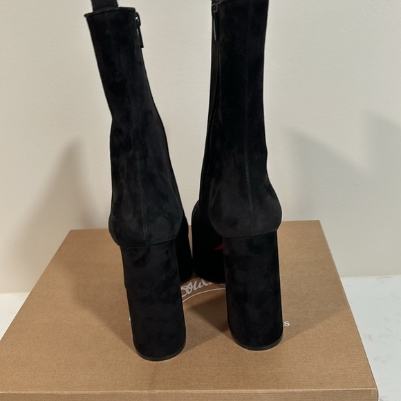 NWB Christian Louboutin Izamayaz suede platform ankle boots size 41 Block Heel - Picture 10 of 14